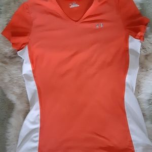 Under Armour T-shirt